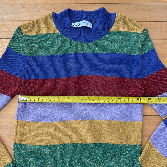 Zara knit long sleeve light weight long sleeve sweater - Picture 3 of 5